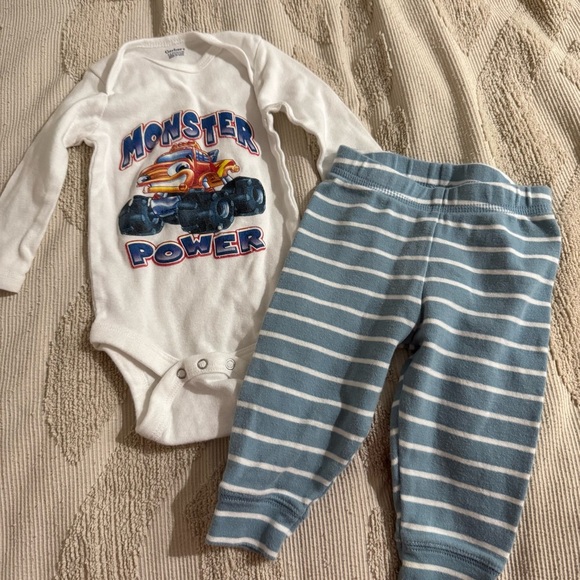 Spring Summer Baby 6mo Clothing lot with Nautical and Fun Prints bundle of 8 - Picture 6 of 7
